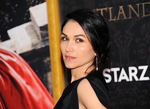 Lela Loren