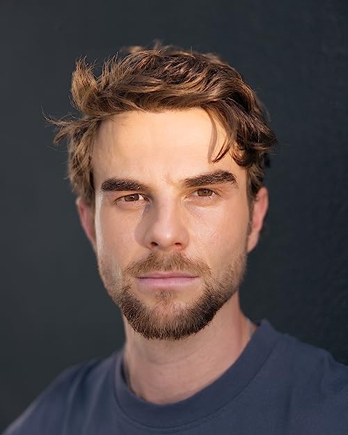 Nathaniel Buzolic